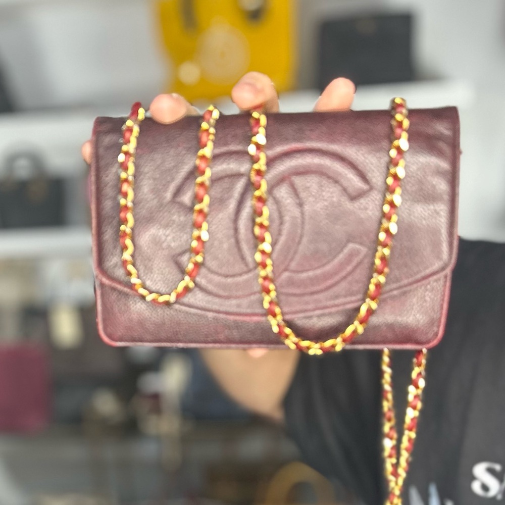 CHANEL WALLET ON CHAIN